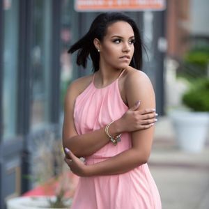 Meet your Posher, Aja